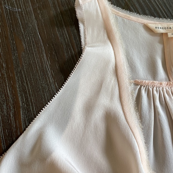 Rebecca Taylor ladies silk blouse in tank top style. Size 2. - Picture 6 of 11